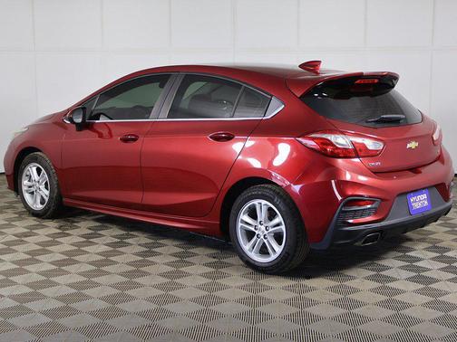 Cajun Red Tintcoat 2017 Chevrolet Cruze LT