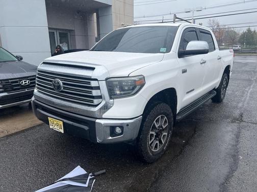2019 Toyota Tundra SR5