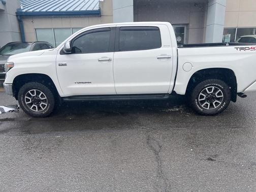 2019 Toyota Tundra SR5