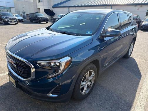 Blue Emerald Metallic 2020 GMC Terrain SLE