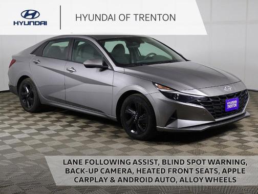 Metal 2022 Hyundai ELANTRA HEV Blue