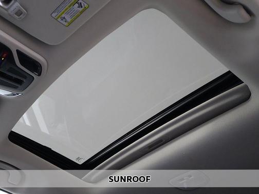 Crystal White Pearl 2024 Subaru Outback Touring XT