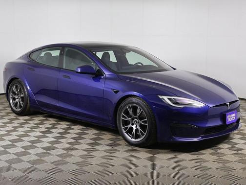 2022 Tesla Model S Base