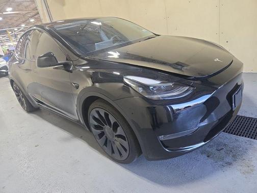 Black 2024 Tesla Model Y Performance