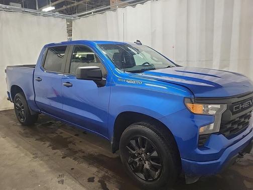 2022 Chevrolet Silverado 1500 Custom