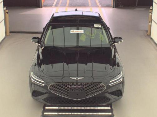 Vik Black 2022 Genesis G70 2.0T