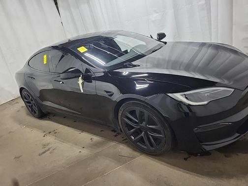 2023 Tesla Model S Plaid