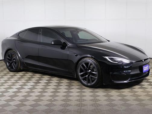 Black 2023 Tesla Model S Plaid