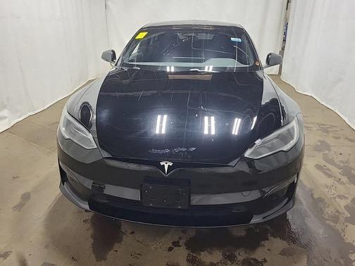 2023 Tesla Model S Plaid