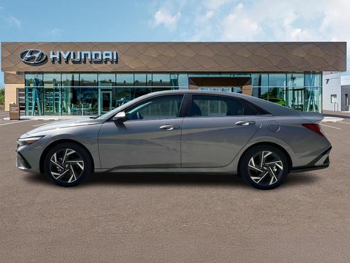 2025 Hyundai ELANTRA HEV Limited