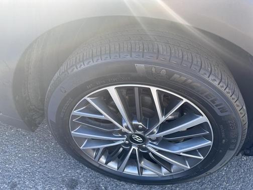 2021 Hyundai TUCSON Limited