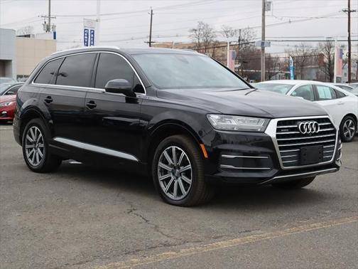 Photo 2 of 66 of 2018 Audi Q7 3.0T Prestige