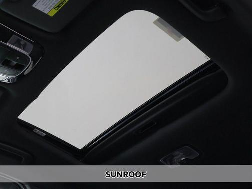 Ice White 2022 Hyundai SANTA CRUZ 2.5L SEL