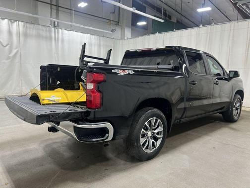 Black 2024 Chevrolet Silverado 1500 LT