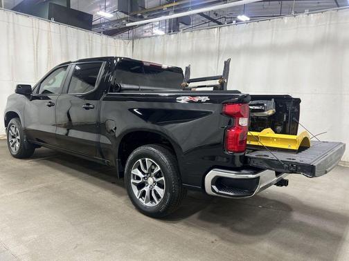 Black 2024 Chevrolet Silverado 1500 LT