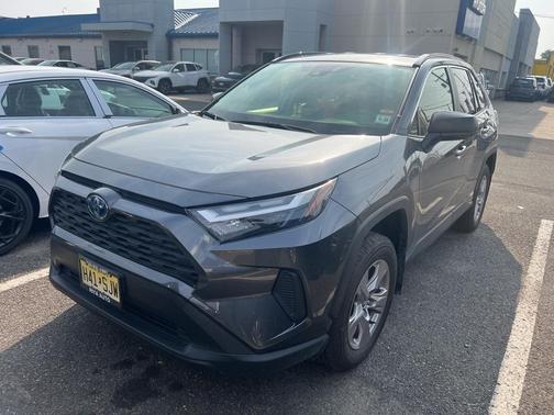 2023 Toyota RAV4 Hybrid LE