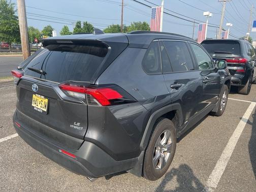 2023 Toyota RAV4 Hybrid LE