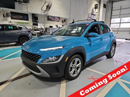 2023 Hyundai KONA SEL