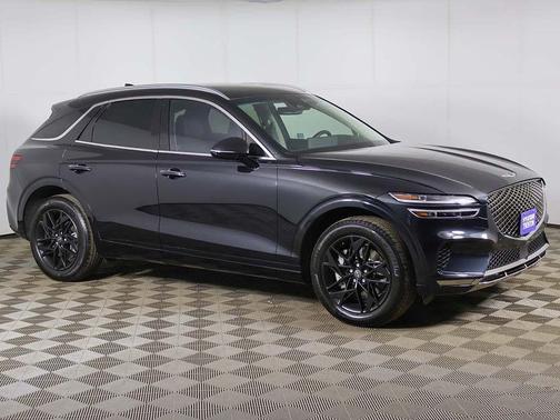 2025 Genesis GV70 2.5T