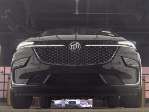 Rich Garnet Metallic 2022 Buick Enclave Avenir