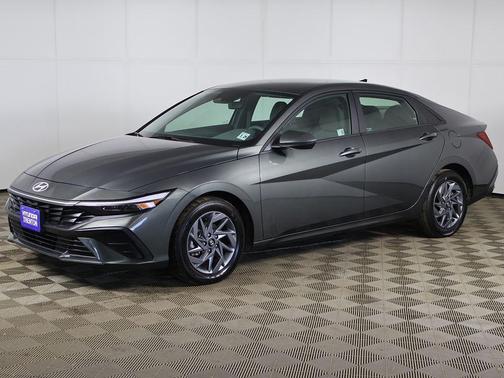 Amazon Gray 2024 Hyundai ELANTRA SEL