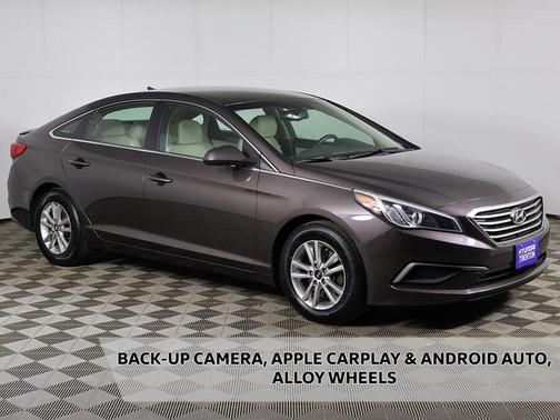 2017 Hyundai SONATA SE