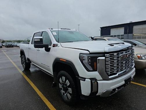 2024 GMC Sierra 2500 Denali