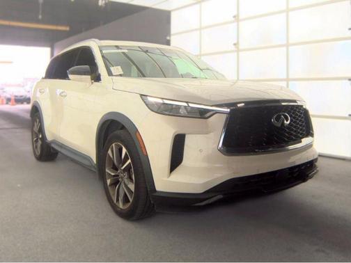 Majestic White 2023 INFINITI QX60 Luxe
