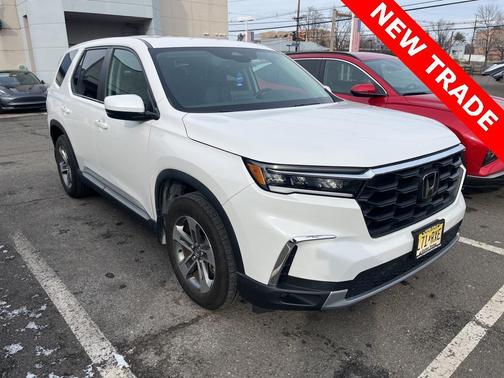 2023 Honda Pilot EX-L 8-Passenger