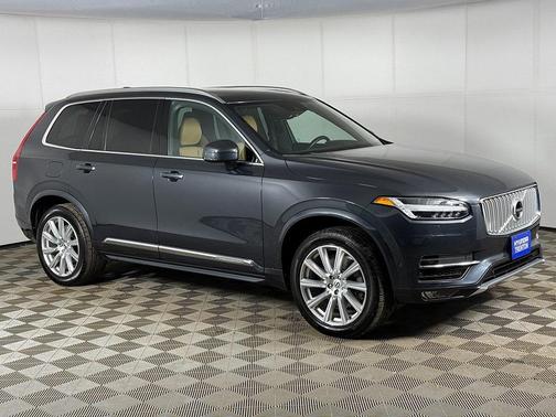 2017 Volvo XC90 T6 Inscription