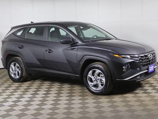 2023 Hyundai TUCSON SE