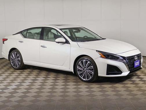 2024 Nissan Altima 2.5 SL
