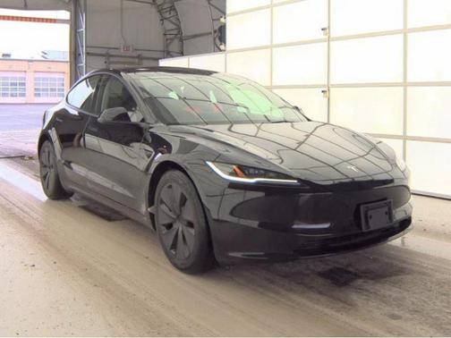 2024 Tesla Model 3 Long Range