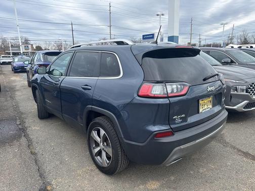 Slate Blue Pearlcoat 2021 Jeep Cherokee Limited