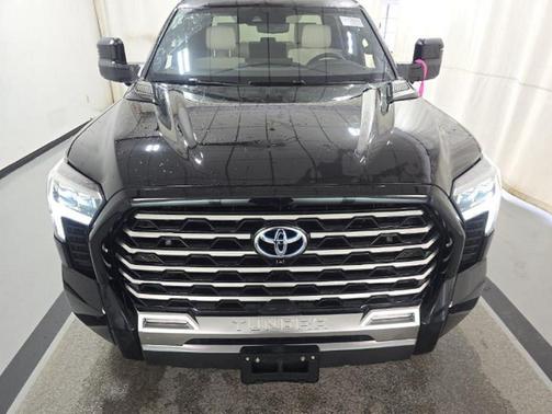 2023 Toyota Tundra Hybrid Capstone