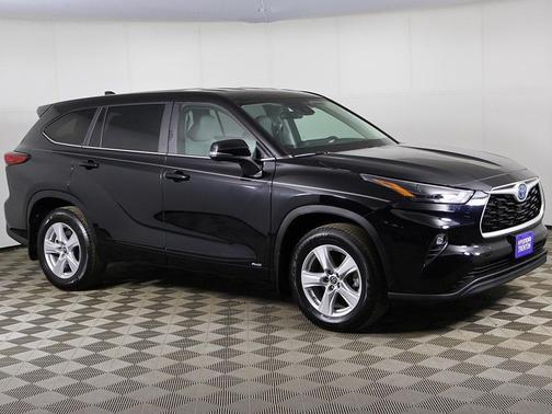 2023 Toyota Highlander Hybrid LE