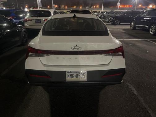 2024 Hyundai ELANTRA SEL