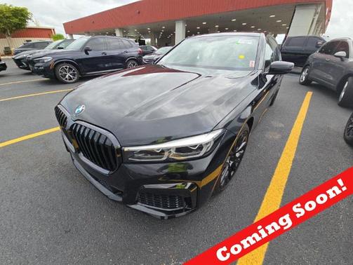 2022 BMW 750 i xDrive