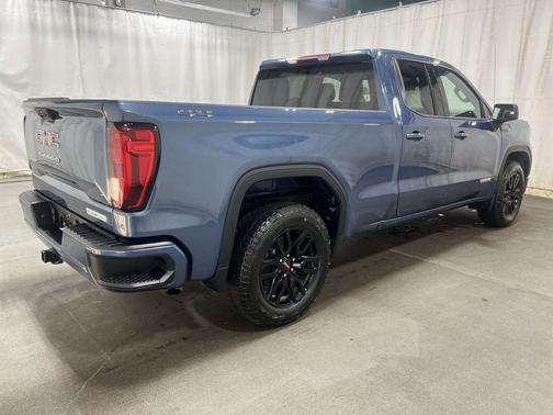Metallic 2024 GMC Sierra 1500 Elevation