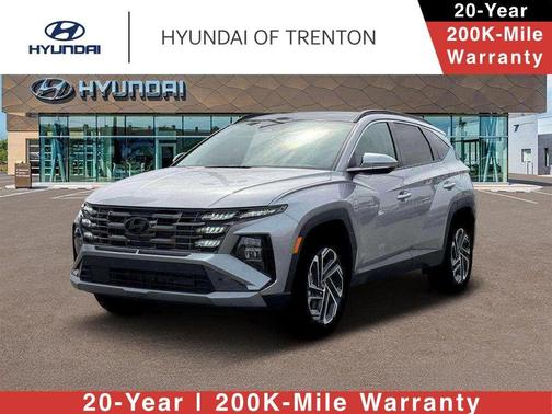 Shimmering Silver 2026 Hyundai TUCSON Limited