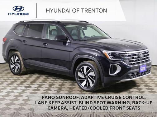 Deep Black Pearl Effect 2024 Volkswagen Atlas 2.0T SE