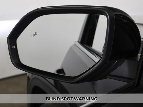Deep Black Pearl Effect 2024 Volkswagen Atlas 2.0T SE