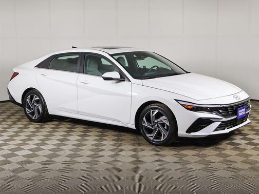 White 2025 Hyundai ELANTRA HEV Limited