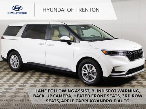 2024 Kia Carnival LX Seat Package