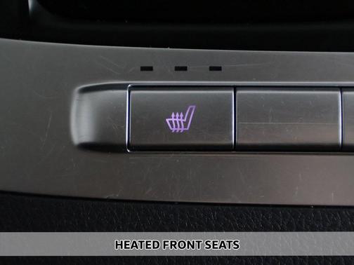 2024 Kia Carnival LX Seat Package