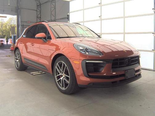 2022 Porsche Macan S