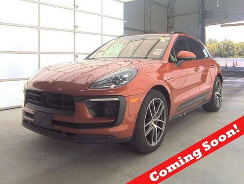 2022 Porsche Macan S