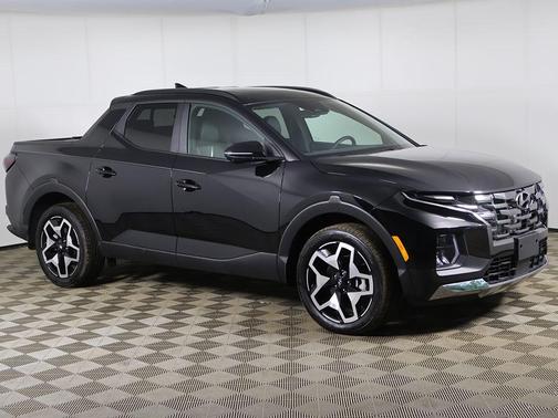 Phantom Black 2024 Hyundai SANTA CRUZ 2.5T Limited