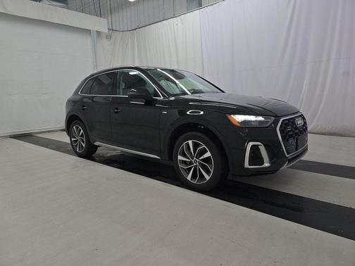 2023 Audi Q5 45 S line Premium Plus