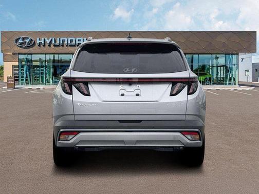 Shimmering Silver 2026 Hyundai TUCSON Plug-In Hybrid Limited